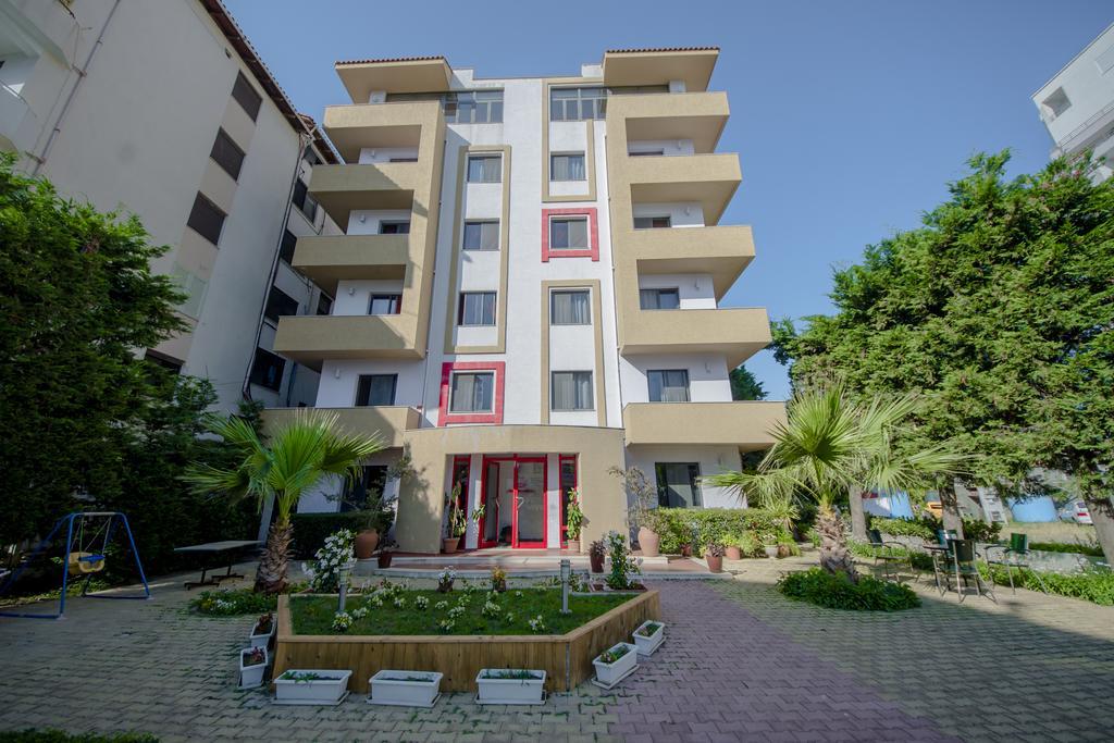 Kadrisa Hotel Durres Exterior photo