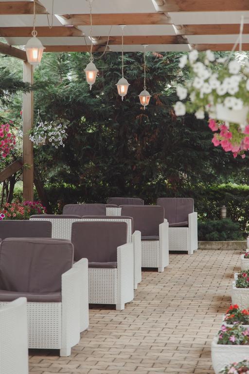Kadrisa Hotel Durres Exterior photo